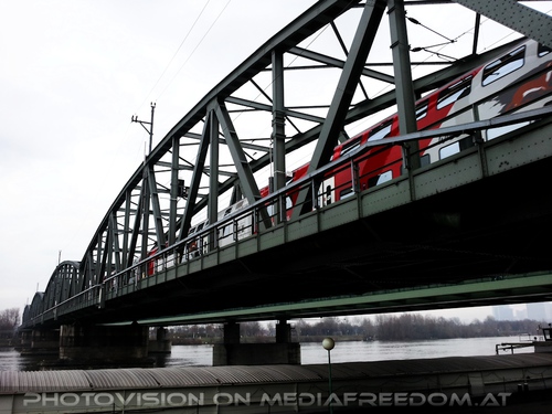 Eisenbahnbr�cke