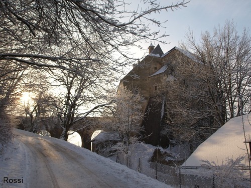 Burg Altpernstein im Winter
