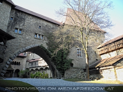 Die Burg 14
