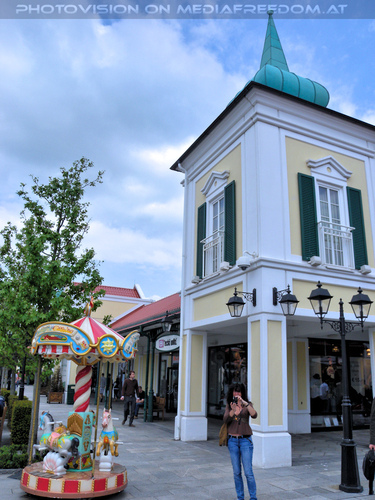 Designer Outlet 3: Eva D.