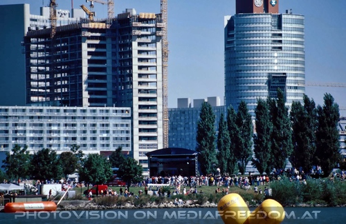 Bau der Donau City