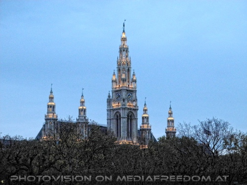 Rathaus in der D�mmerung