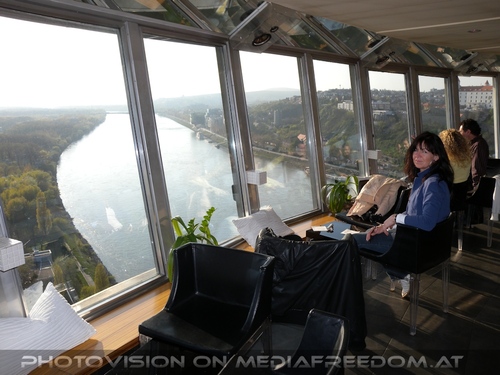 SNP Br�cke - Restaurant 2: Eva D.