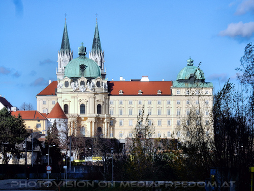 Blick zum Stift Klosterneuburg 1