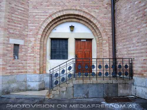 Donaufelder Kirche 2