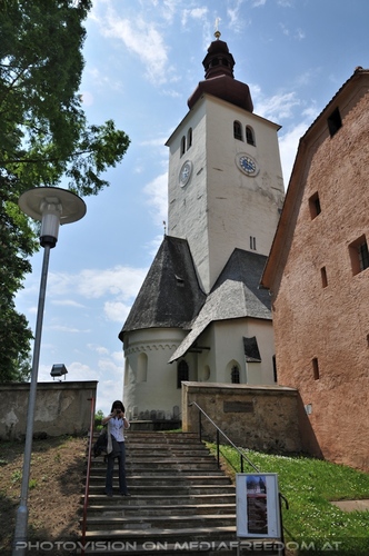 Nahe dem Schloss 2: Eva D.