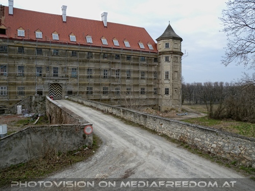 Schloss Petronell 02