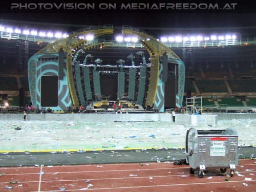 Intensive Care Tour - Pix 20