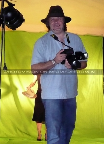 Retro - Making of 42