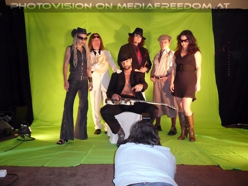 Retro - Making of 52