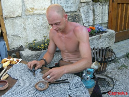 Der Kettenhemdmacher