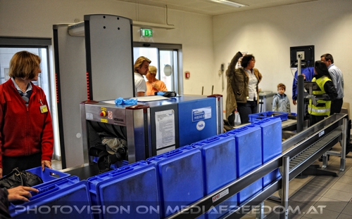 Die Tour 04 - Check in