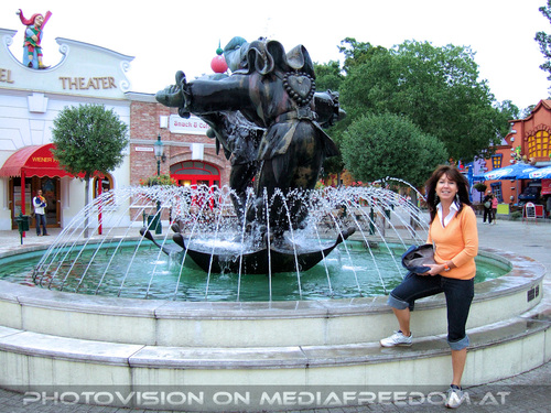 Beim Wurstel Theater: Eva D.