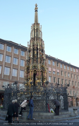 Die Altstadt 05 der Brunnen