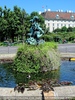 Volksgartenbrunnen mit Enten