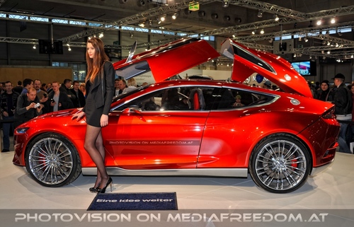 Beauties and Beasts 55 - Ford