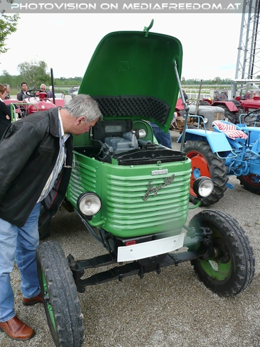Traktor Oldtimer Beschau