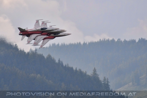 Patruille Suisse Display 04