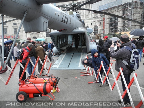 Hubschrauber Beschau