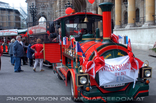 Tolerant gerecht sozial 02