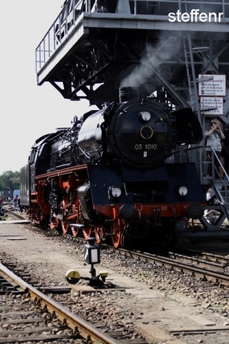Dampflok 03-1010