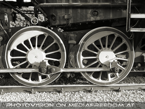 Die R�der stehn nun still