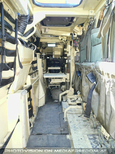 Gepanzertes Mannschaftsfahrzeug von innen
