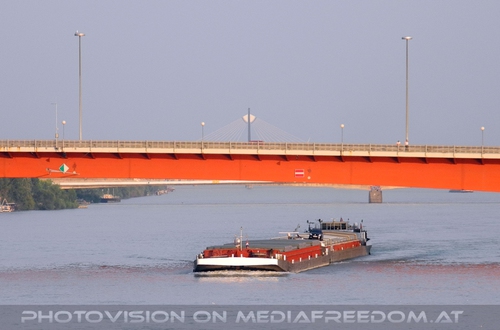 Somewhere in Africa again - Tour Pix 01