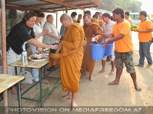 The B-Day of the Tigerman Pix 004