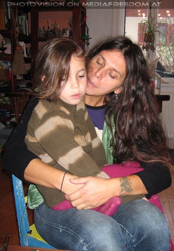 Compleanno italiano 7: Janina M.,Enny Mennella