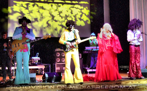 Was uns verbindet 11: The Bad Powells