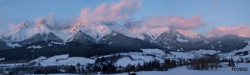Blick vom Balkon aufs steinerne Meer