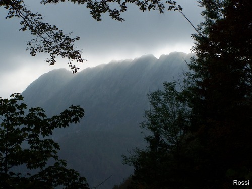 Licht und Schatten �ber der Kremsmauer