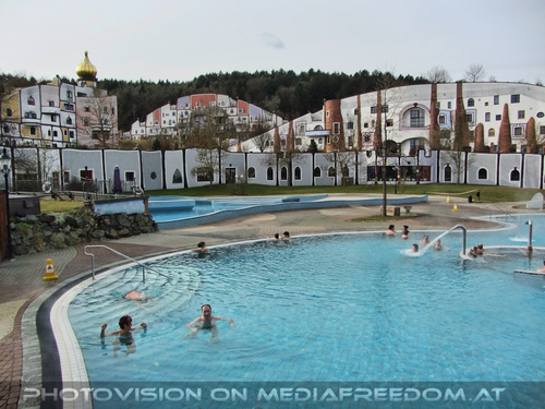Thermenlandschaft au�en