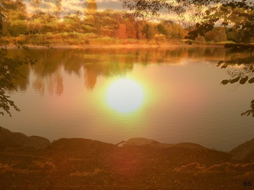 Sonnenuntergang im Herbst