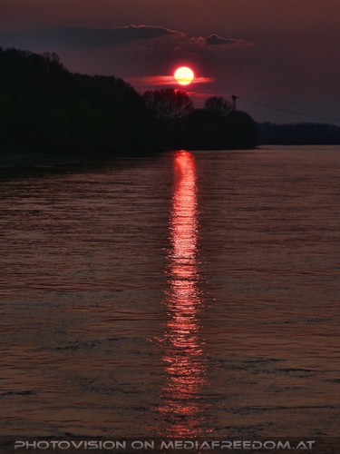 Sunset over the Danube