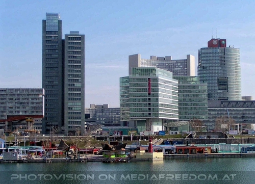 Donau City mit Copa Kagrana