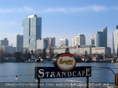 Blick zur Donau City