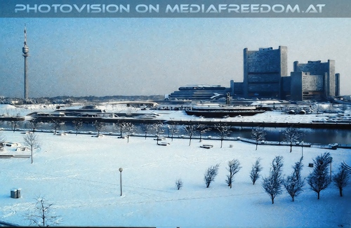 Donauturm mit UNO City