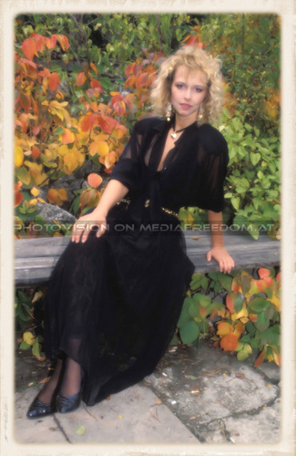 Doris - Lady in black #2