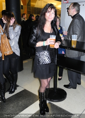 Do nothing till you hear from me 23