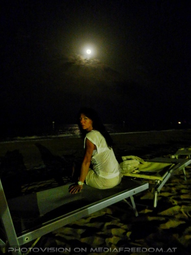 When the night comes...