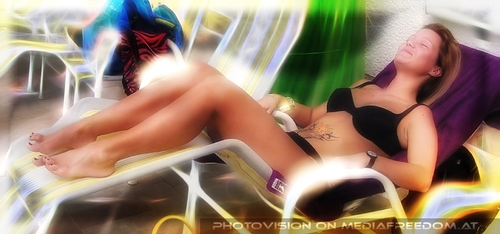 Sunshine forever 05: Christina P.