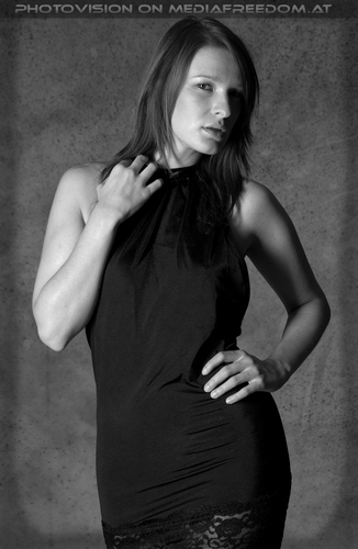 Angry elegance 03: Marion P.