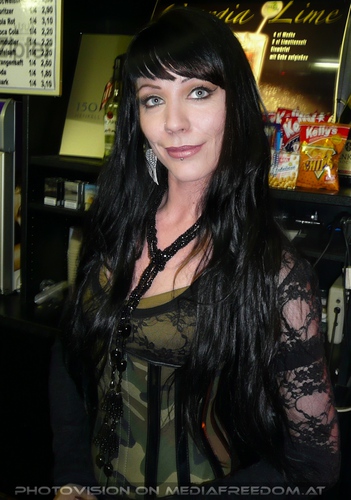 Shifting Gear - Tour Pix 05