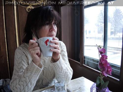Im Kaiserpavillon mit Kaffee: Eva D.