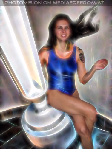 Lichtbad 06: Enny Mennella