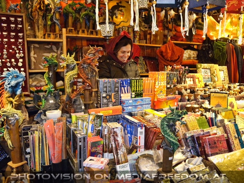 Exotisches: Enny Mennella