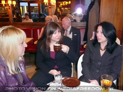 Silberhochzeit 02: Gabriele P.,Katrin E.,Brigitte Egretzberger, Charly Swoboda