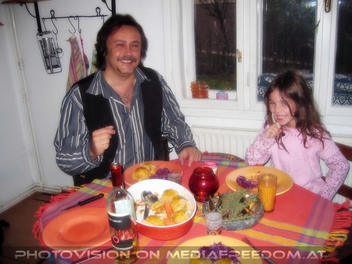 The home of Madu 8: Charly Swoboda,Janina